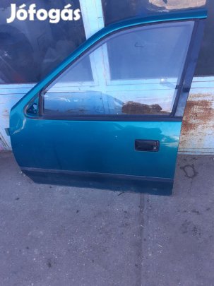 Suzuki Swift II 96-03 Bal Első Ajtó