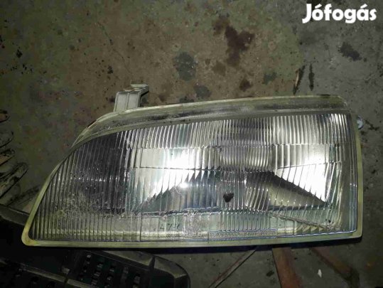 Suzuki Swift II 96-03 Bal Első Lámpa / Fényszóró