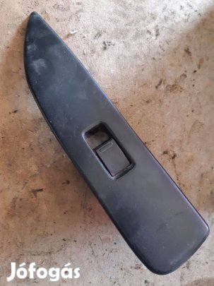 Suzuki Swift II 96-03 Jobb Első Ablakemelő Kapcsoló