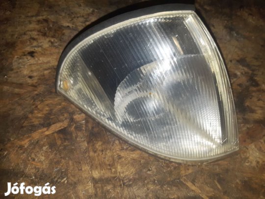 Suzuki Swift II 96-03 Jobb Első Index / Irányjelző