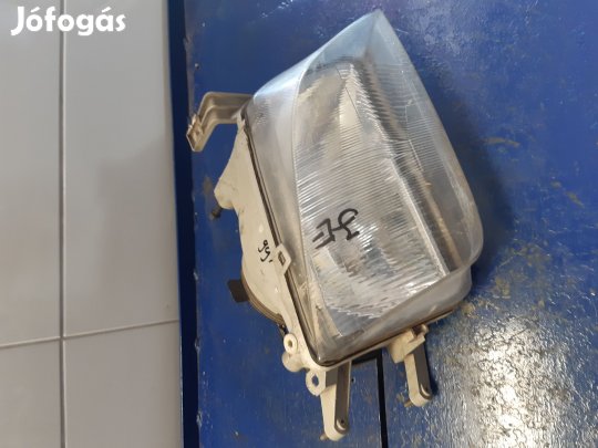 Suzuki Swift II 96-03 Jobb Első Lámpa / Fényszóró