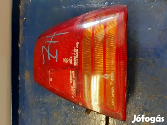 Suzuki Swift II 96-03 Jobb Hátsó Lámpa