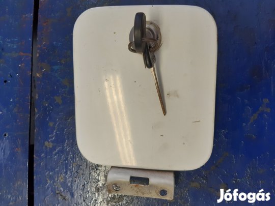 Suzuki Swift II 96-03 Tankajtó