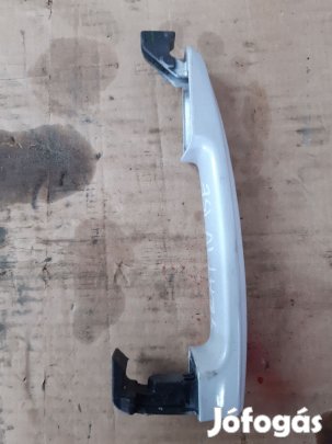 Suzuki Swift IV 10-17 Bal Első Külső Ajtókilincs