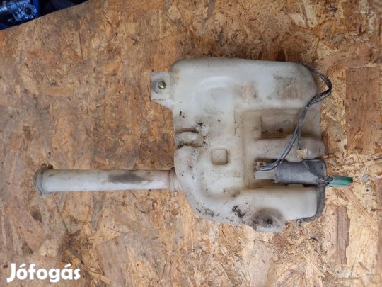 Suzuki Swift (1993-2003)  Ablakmosótartály