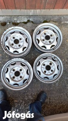 Suzuki Swift (92-03-ig) lemezfelni garnitúra eladó