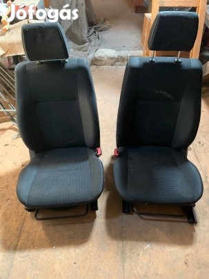 Suzuki Swift első ülés szett