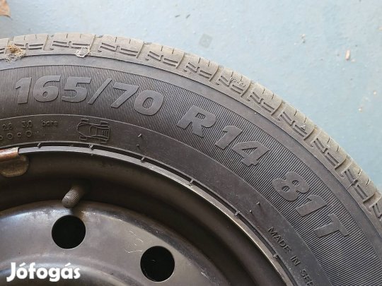 Suzuki Swift lemezfelni garnitúra gumival eledó