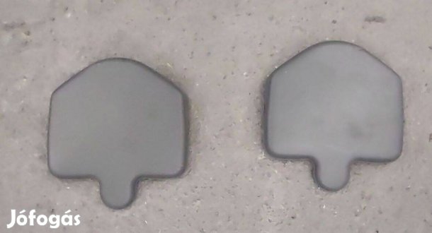 Suzuki Swift műanyag takarósapka csomagtérbe (1991-2004 körüli évjárat