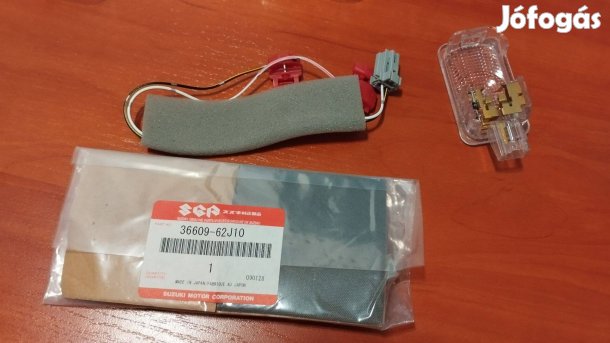 Suzuki Sx4 Liana Swift S-Cross Vitara Gyári csomagtér világítás csati