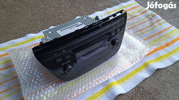 Suzuki Sx4 S-Cross 2016 gyári cd rádió USB fejegység