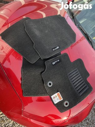 Suzuki Sx4 S-Cross Gyári Szönnyeg garnitúra! 
