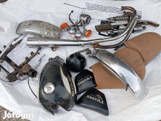 Suzuki TU 250 hátsó ülés, alkatrész , kipufogó