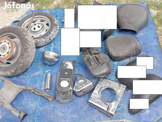 Suzuki VL 1500 alkatrész első lámpa