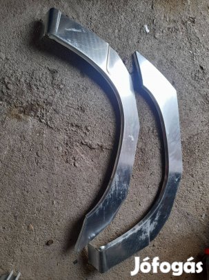 Suzuki Vitara 3 ajtós hátsó sárvédő elem