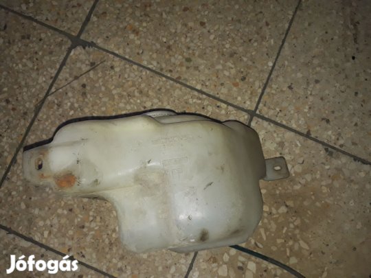 Suzuki Vitara Ablakmosó Tartály + Ablakmosó Szivattyú