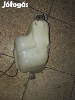 Suzuki Vitara Ablakmosó Tartály + Ablakmosó Szivattyú