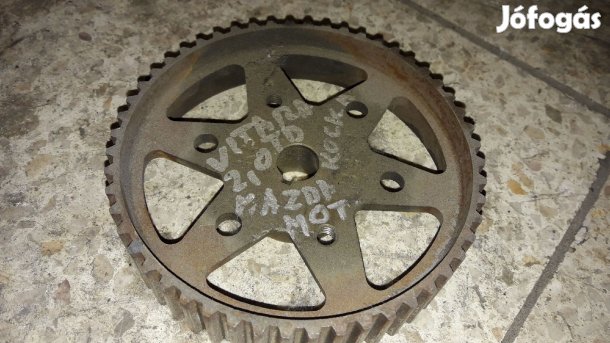 Suzuki Vitara Adagolókerék