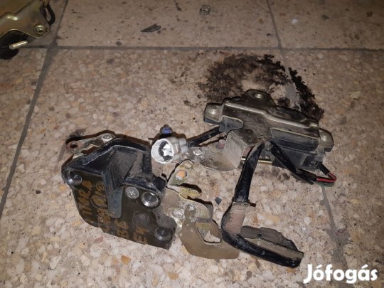 Suzuki Vitara Bal Első Ajtó Zárszerkezet