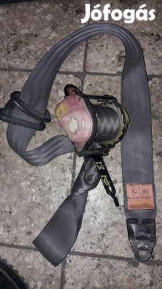 Suzuki Vitara Bal Első Biztonsági Öv