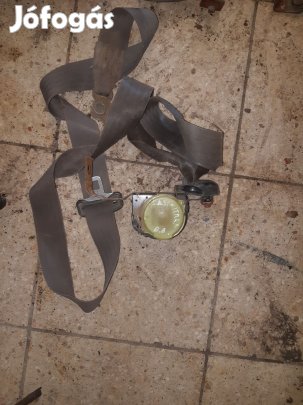 Suzuki Vitara Bal Első Biztonsági Öv