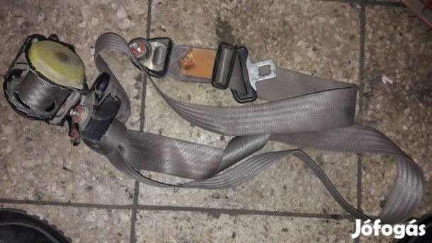 Suzuki Vitara Bal Első Biztonsági Öv