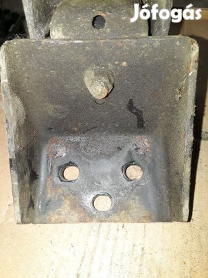 Suzuki Vitara Bal Motortartó Bak