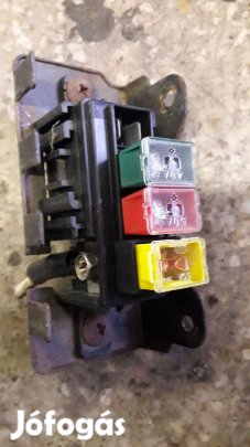 Suzuki Vitara Biztosítéktábla / Relé Tábla