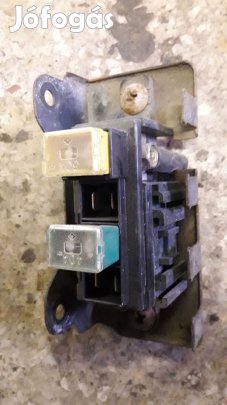 Suzuki Vitara Biztosítéktábla / Relé Tábla
