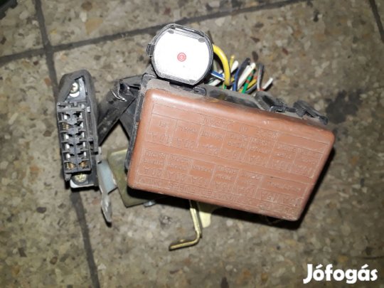 Suzuki Vitara Biztosítéktábla / Relé Tábla