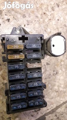Suzuki Vitara Biztosítéktábla / Relé Tábla