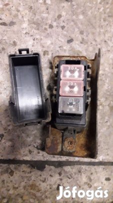 Suzuki Vitara Biztosítéktábla / Relé Tábla