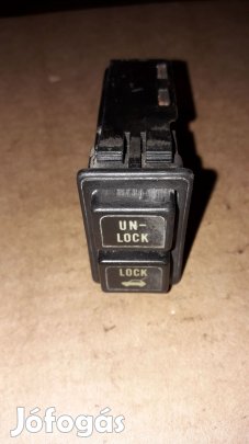 Suzuki Vitara Csomagtérajtó Nyitó Kapcsoló