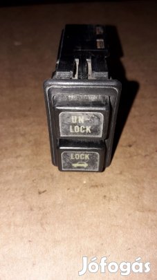 Suzuki Vitara Csomagtérajtó Nyitó Kapcsoló