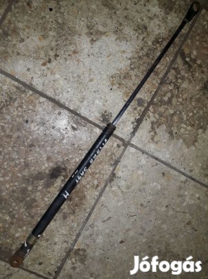 Suzuki Vitara Csomagtérajtó Teleszkóp