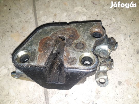 Suzuki Vitara Csomagtérajtó Zár