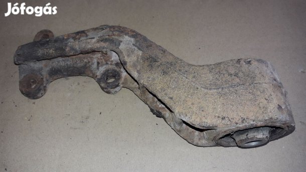 Suzuki Vitara Differenciálmű Tartó Konzol