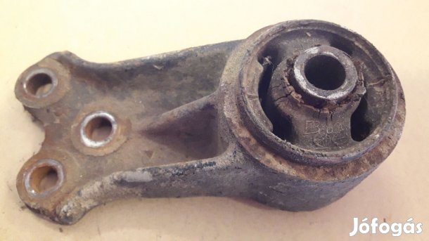 Suzuki Vitara Differenciálmű Tartó Konzol