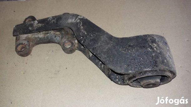 Suzuki Vitara Differenciálmű Tartó Konzol