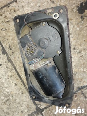 Suzuki Vitara Első Ablaktörlő Motor
