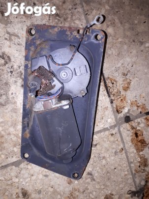 Suzuki Vitara Első Ablaktörlő Motor