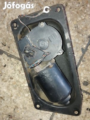 Suzuki Vitara Első Ablaktörlő Motor