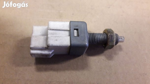 Suzuki Vitara Féklámpa Kapcsoló