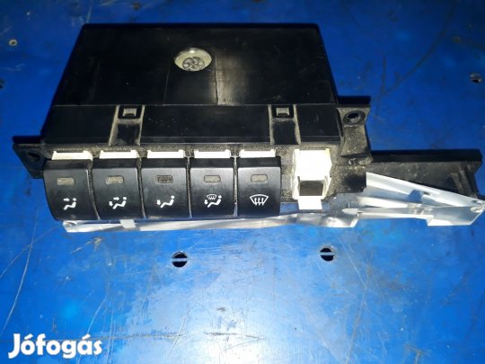 Suzuki Vitara Fűtéskapcsoló