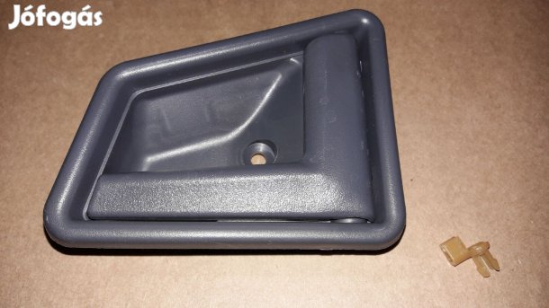 Suzuki Vitara Jobb Belső Ajtókilincs