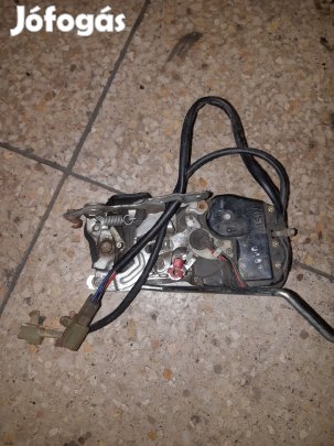 Suzuki Vitara Jobb Első Ajtó Zárszerkezet