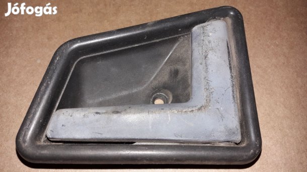 Suzuki Vitara Jobb Hátsó Belső Ajtókilincs