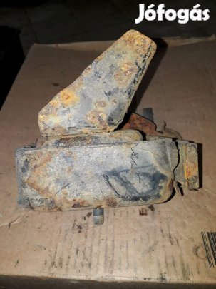 Suzuki Vitara Jobb Motortartó Bak