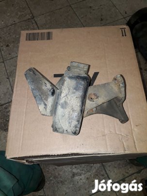 Suzuki Vitara Jobb Motortartó Bak