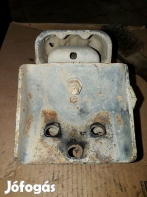 Suzuki Vitara Jobb Motortartó Bak